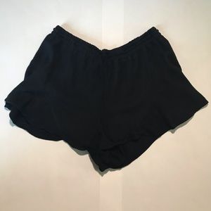 MELROSE AND MARKET BLACK FLOWY SHORTS🖤